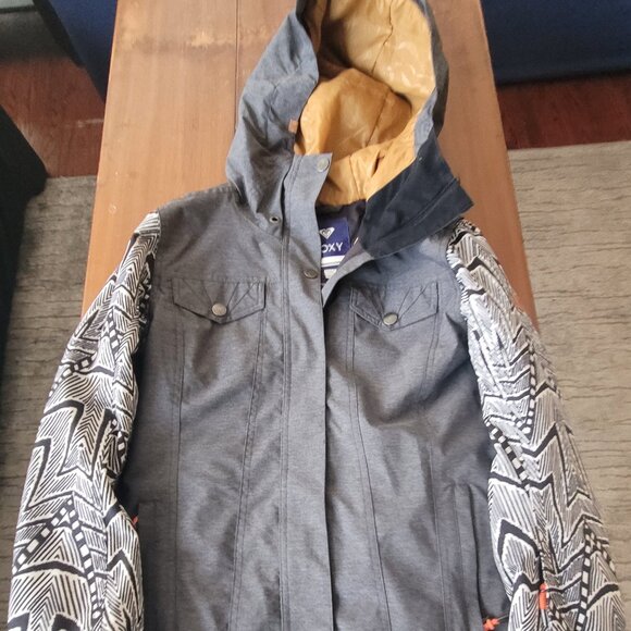 ROXY Women's CEDER Snow Jacket - Picture 4 of 6